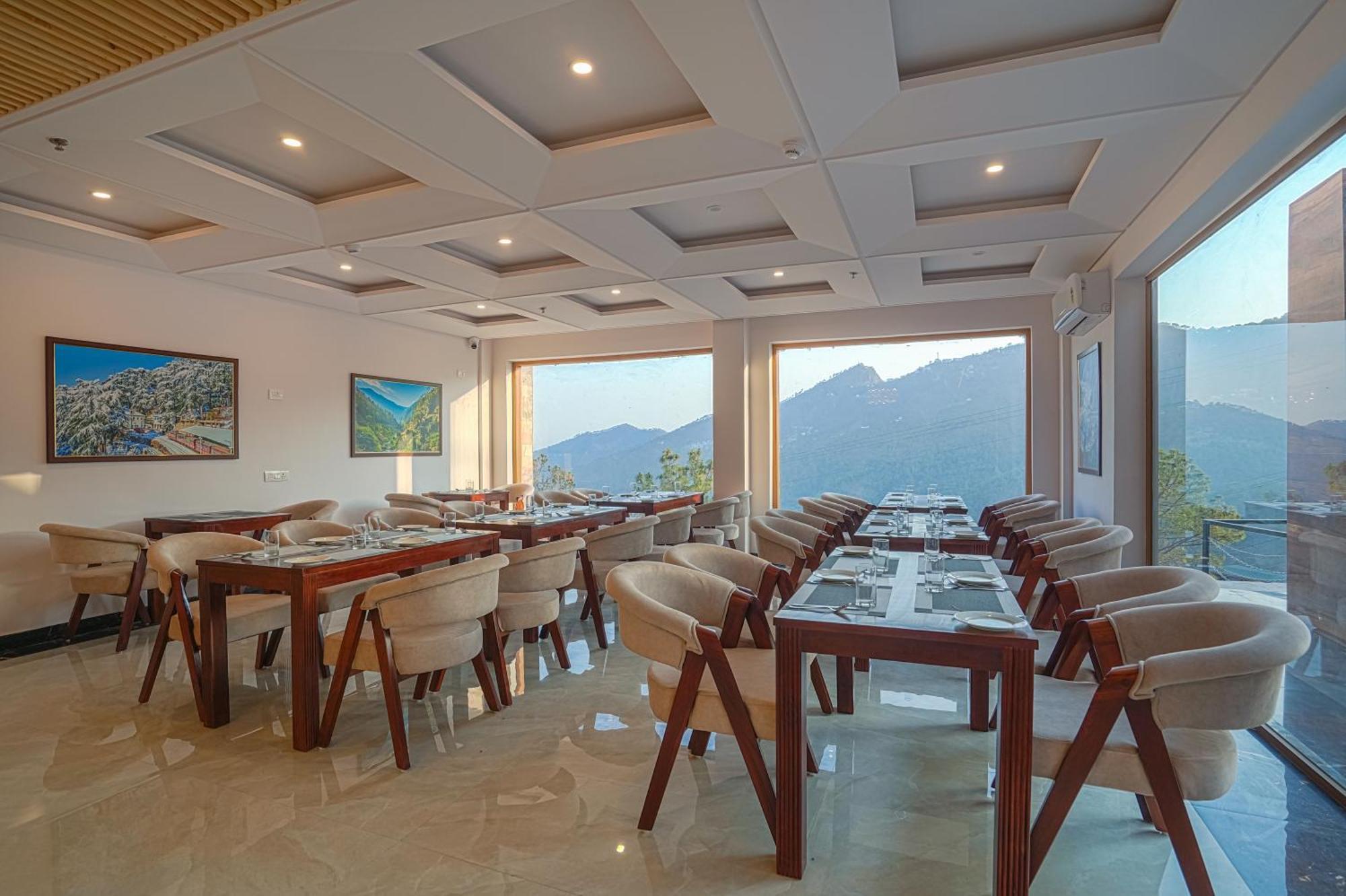 The Sanawar Heights I Kasauli I New Property Bagian luar foto
